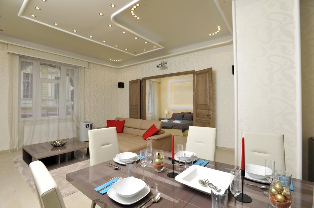 شقة Basilica Grand Luxury In The Historic Center بودابست المظهر الخارجي الصورة