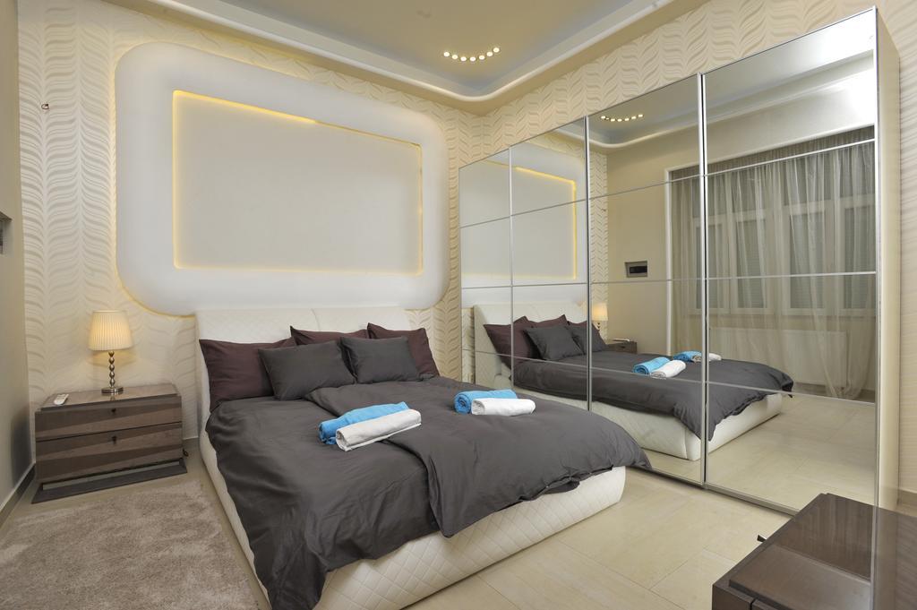 شقة Basilica Grand Luxury In The Historic Center بودابست الغرفة الصورة