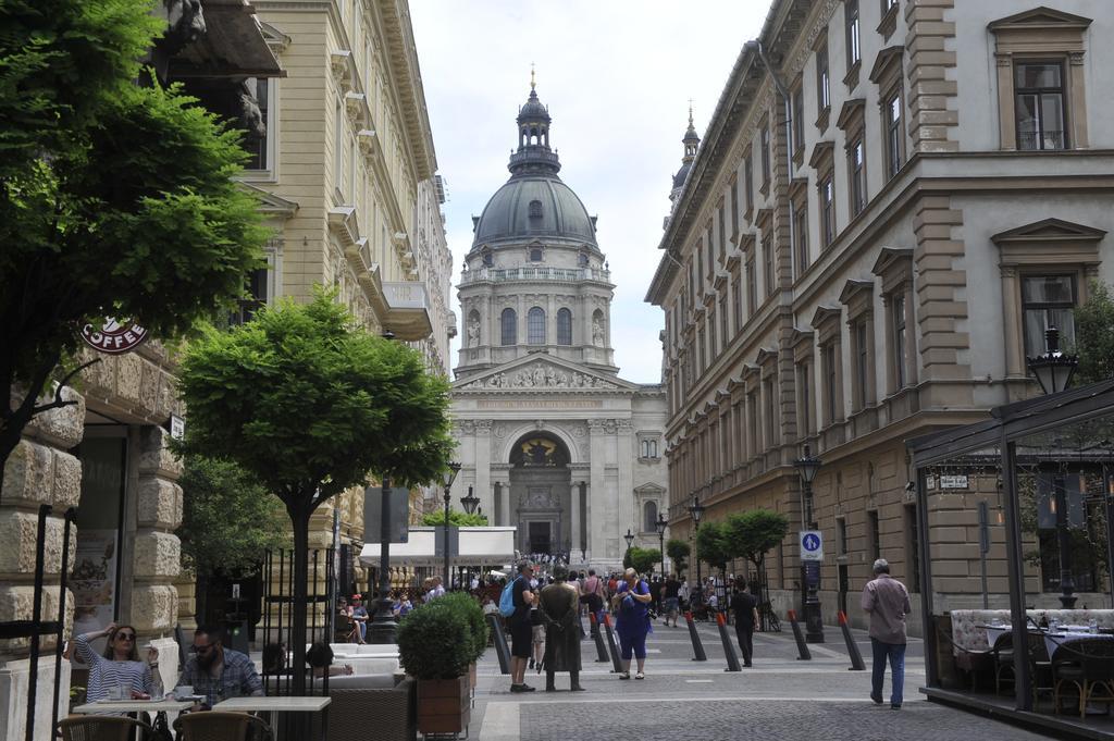 شقة Basilica Grand Luxury In The Historic Center بودابست الغرفة الصورة
